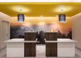 La Quinta Inn & Suites by Wyndham Clovis CA 4