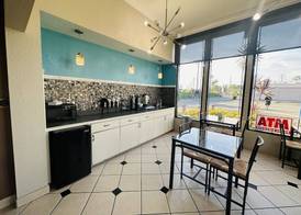 Casa Blanca Hotel - Orange 3