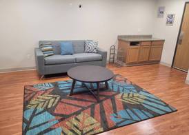 WoodSpring Suites Louisville Clarksville 4