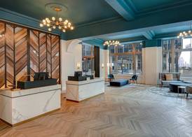Courtyard by Marriott Cincinnati Downtown 2