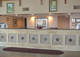 Quality Inn & Suites Carthage near Precious Moments Chapel 5