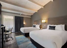 The Hub Middletown Red Bank- Best Western Signature Collection 5