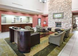 Comfort Suites Parkersburg South 4