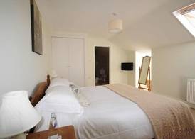 The Five Dials Inn 4