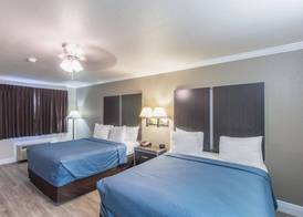 Econo Lodge Inn & Suites Corpus Christi 5