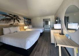 Days Inn by Wyndham Fort Myers 3