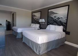 Super 8 by Wyndham Santa Cruz Beach 5