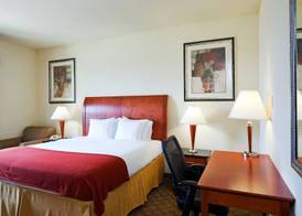 Holiday Inn Express & Suites FAIRFIELD-NORTH by IHG 3