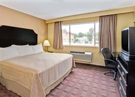 Howard Johnson by Wyndham Pikesville 5