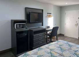 Motel 6 Greenville, NC ECU Medical Center 4