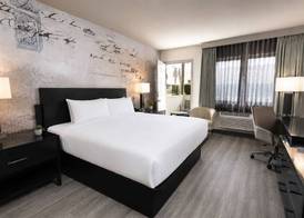 Silver Sevens Hotel and Casino, a Wyndham Garden 2