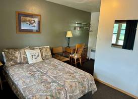 Napps Motel 5