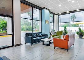 Days Inn by Wyndham N Orlando/Casselberry 5