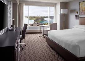 Niagara Falls Marriott Fallsview Hotel & Spa 5