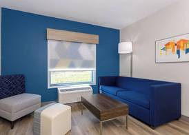 Holiday Inn Express & Suites JACKSONVILLE - MACCLENNY I-10 by IHG 5