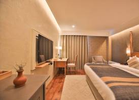 Pal Hotel 4