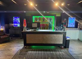 Mari Jean Hotel - All Adults Welcome 3