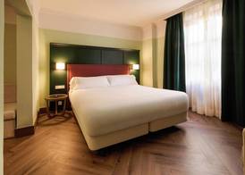 Honest Granada Hotel 2