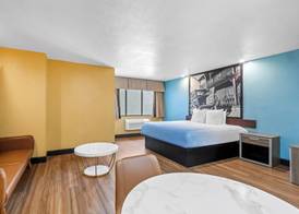 Super 8 by Wyndham Mesa Gilbert 4