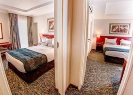 Courtyard Hotel Sandton 5