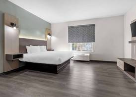 MainStay Suites Columbia Harbison 4
