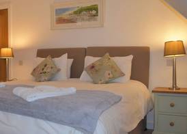 Three Horseshoes Country Inn 4