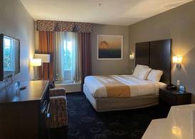 Days Inn by Wyndham Mesquite Rodeo TX 5