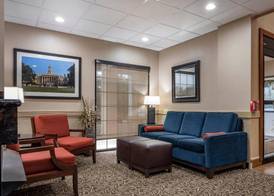 Comfort Suites State College near Penn State - Steps Away from PSU! 2