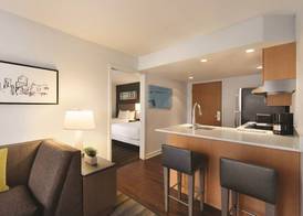 Hyatt House Miami Airport 5