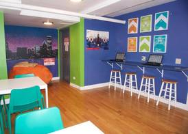 Wrigley Hostel - Chicago 5