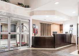 Days Inn & Suites by Wyndham Dallas 4
