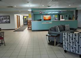 Super 8 by Wyndham Grove City 3