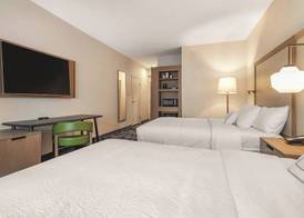 Fairfield Inn & Suites by Marriott Kansas City Shawnee 4