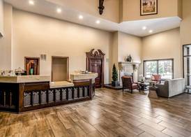 Riverview Inn & Suites, an Ascend Collection Hotel 4