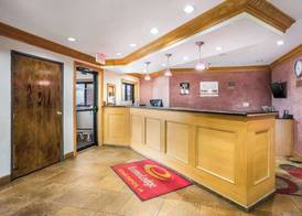 Econo Lodge Cedar Rapids South 2