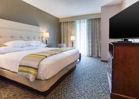 Drury Inn & Suites Cincinnati Northeast Mason 5