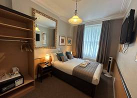Tudor Court Hotel 5