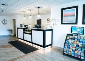 Quality Inn Palm Beach International Airport 2