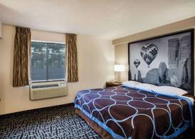 Super 8 by Wyndham Flagstaff 4