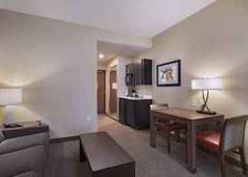 Holiday Inn Express & Suites AUSTIN NW - FOUR POINTS by IHG 4