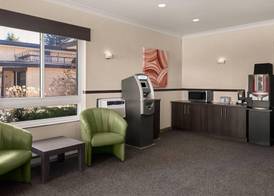 Ramada by Wyndham Laval 4
