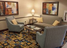 Holiday Inn Express & Suites YOUNGSTOWN WEST - AUSTINTOWN by IHG 2