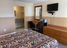 Sea Palace Motel 4
