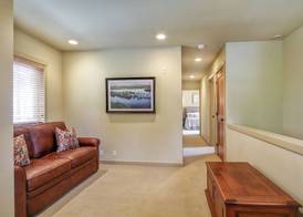 The Eagle Harbor Inn 4