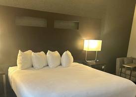 Comfort Inn & Suites Clarksville - Louisville North 5