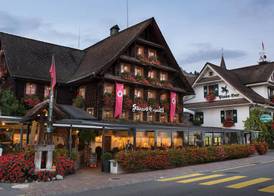 Swiss-Chalet Merlischachen - Historik Chalet-Hotel Lodge 2