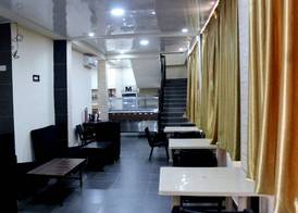 Metro Hotel 5
