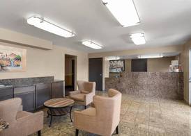 Super 8 by Wyndham Casa Grande 3