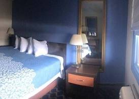 Aderi Hotel Lewisburg 4