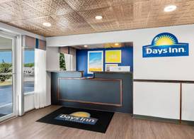 Days Inn by Wyndham Seneca-Clemson 3